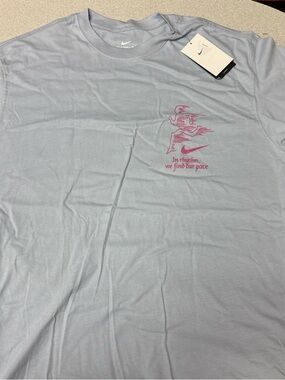 Nike Rhythm Running Light Blue Short Sleeve Tee with Pink Graphic